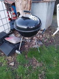 Barbecue da giardino e terrazzo