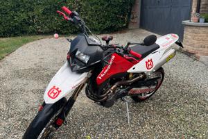Husqvarna sm610