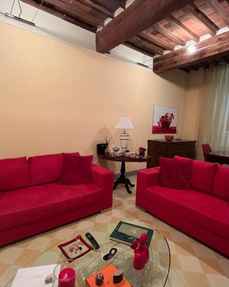 Divano Hoffmann praticamente nuovo