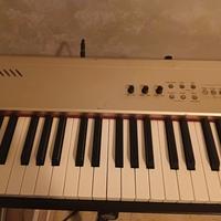 pianoforte Roland FP 5 