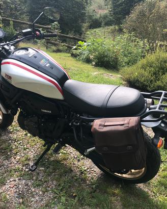 Yamaha xsr700 xtribute