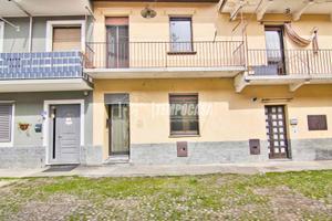 Ampia soluzione con dependance e box doppio!!!
