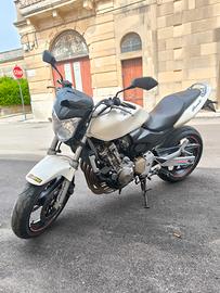 HORNET 600 DEPOTENZIATA A LIBRETTO