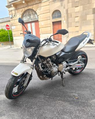 HORNET 600 DEPOTENZIATA A LIBRETTO