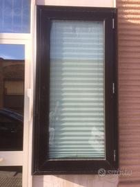 Bacheche in alluminio e vetro