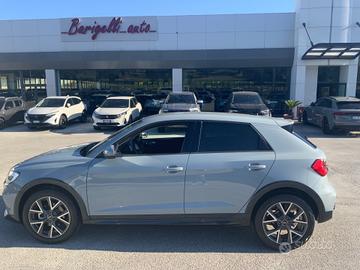 Audi A1 allstreet 30 TFSI S tronic Identity Contra