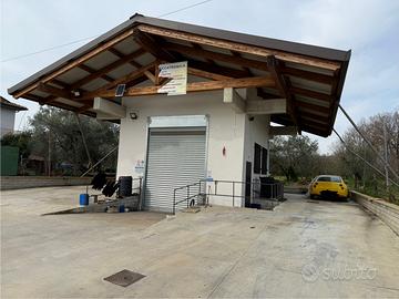 Officina Meccanica completa o altro uso