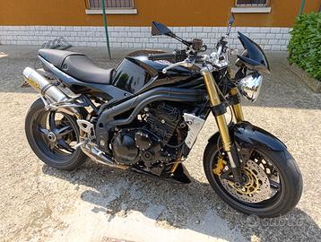 Triumph Speed Triple 1050