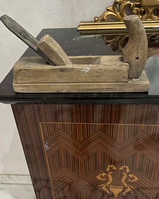 Pialla in legno per legno