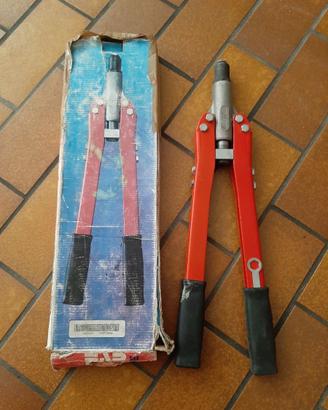 Rivettatrice di potenza Far K 20-95