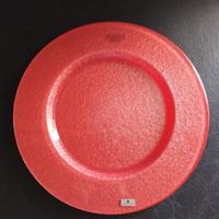 Sottopiatti in vetro rosso decorato a mano