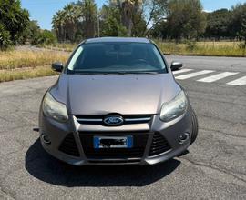Ford focus 2013 benzina