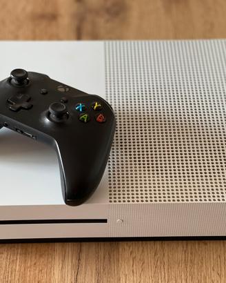 Xbox One S 500gb versione Disco