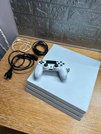 PS4 PRO white limited edition