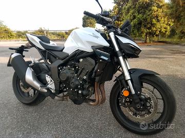 Honda CB 1000 Hornet - 2025