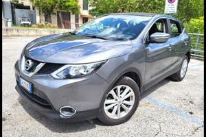 Nissan Qashqai 1,5 dCi-UNICO PROPR-NAVI-TELECAMERA