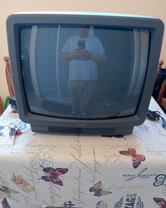 TV mivar più decoder digitale terrestre 