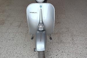 Vespa primavera ET3 125
