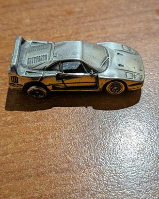 Ferrari F-40  in argento 800
