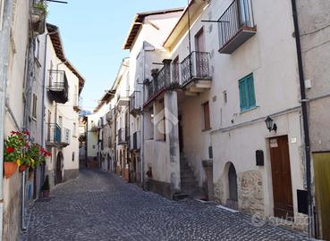 CASA SEMINDIPENDENTE A SANTE MARIE