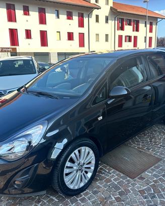 Opel Corsa 1.2Bz 86Cv 5P Edition -Neopatentati