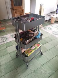 Carrello in metallo Raskog