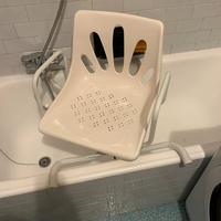 Sedia girevole vasca da bagno