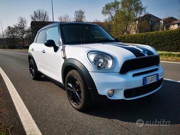 MINI COUNTRYMAN COOPER SD -143 CV