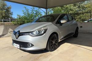 RENAULT Clio 1.2 75CV 5 porte Wave EURO 5 OK NEO