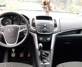 OPEL Zafira - 2012