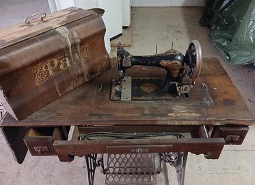 Macchina da Cucire PAX  a pedali  vintage anni 20