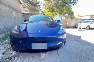 Tesla Model Y RWD