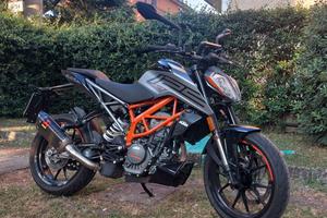 Ktm duke 125