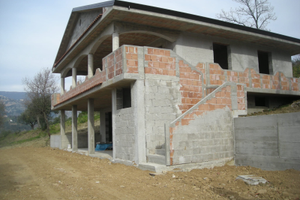 Villa 15 KM DA AGROPOLI 140,000 3275522171