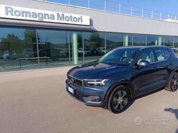 Volvo XC40 1.5 T3 Momentum 163cv auto my21