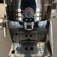 Macchina caffe De Longhi Magnifica S Ecam 21.116B
