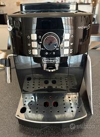 Macchina caffe De Longhi Magnifica S Ecam 21.116B