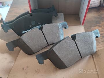 Pastiglie freno BREMBO Anteriore P 44 026 Brake Pa