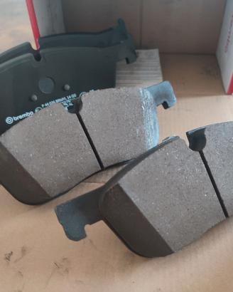 Pastiglie freno BREMBO Anteriore P 44 026 Brake Pa