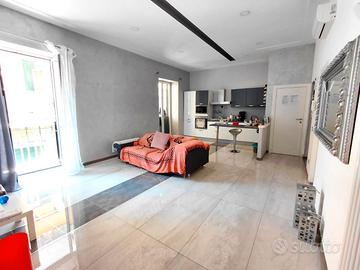 Appartamento a due passi da Via Toledo