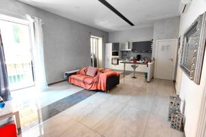 Appartamento a due passi da Via Toledo
