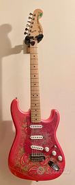Fender Stratocaster Pink Paisley