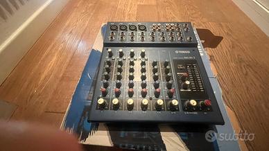 Mixer Yamaha MG 10/2
