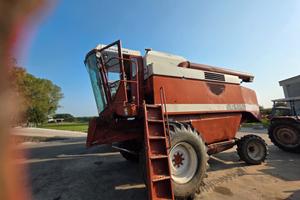 Mietittrebbia laverda 3700