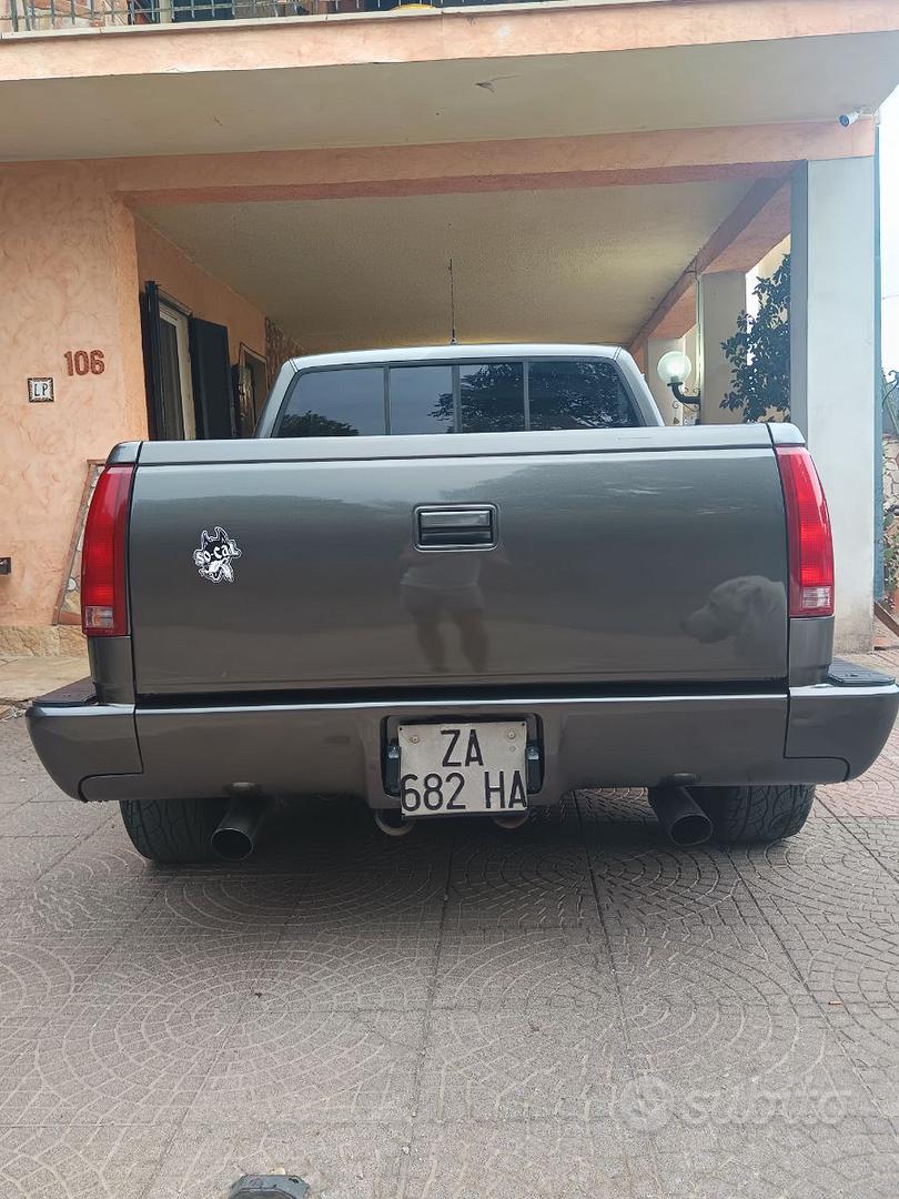 Chevrolet Silverado 1991 photo 3