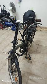 Bicicletta pedalata assistita