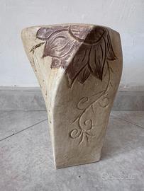 Vaso realizzato a mano