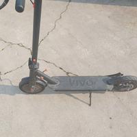 monopattino elettrico vivo bike s2