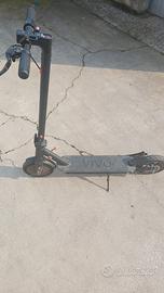 monopattino elettrico vivo bike s2