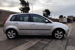 Ford Fiesta 1.2 16V 5p. Tecno